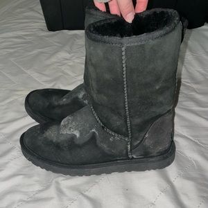 Ugg boots- pretty dirty size 9